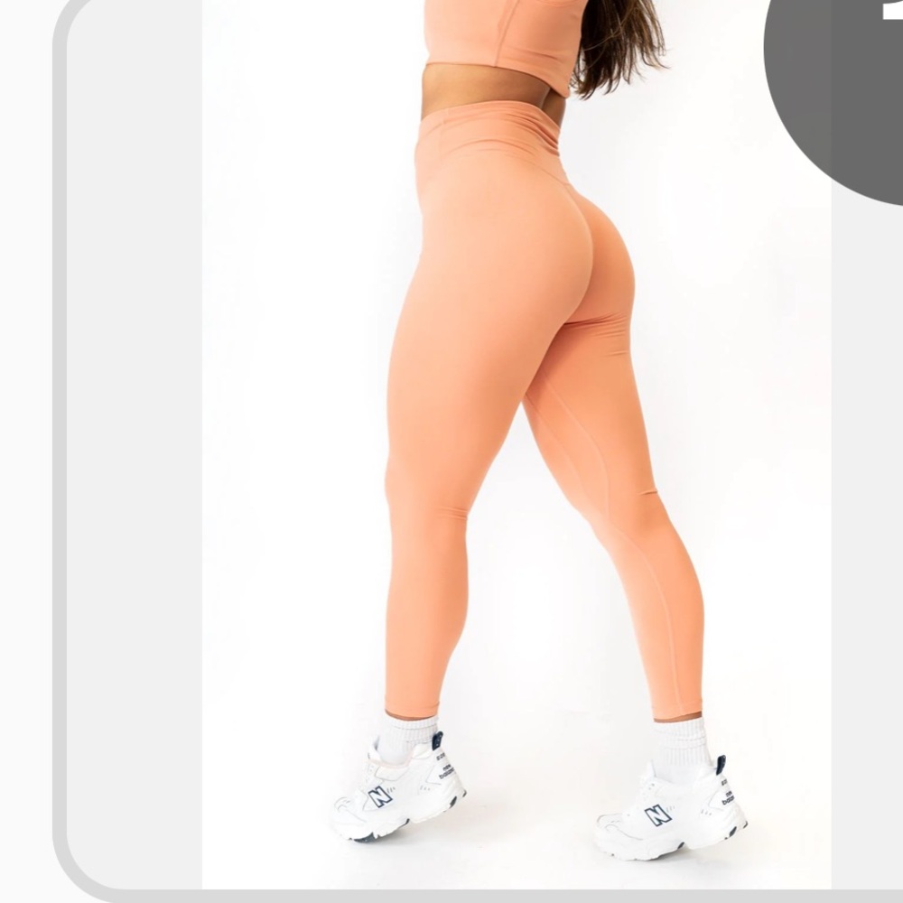 ParagonFitwear High Rise Linear Legging